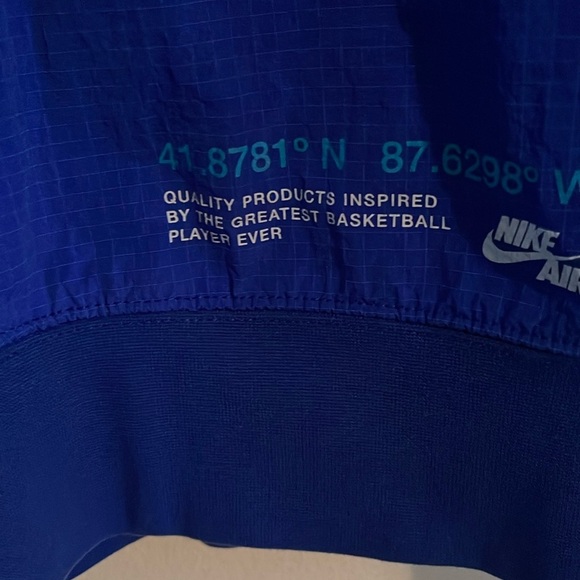 🌹AIR JORDAN PULLOVER NYLON HOODIE - Picture 2 of 5